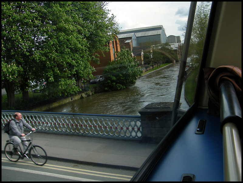 crossing Osney Bridge