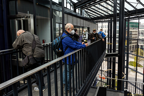 HFF - trapped fotografers?