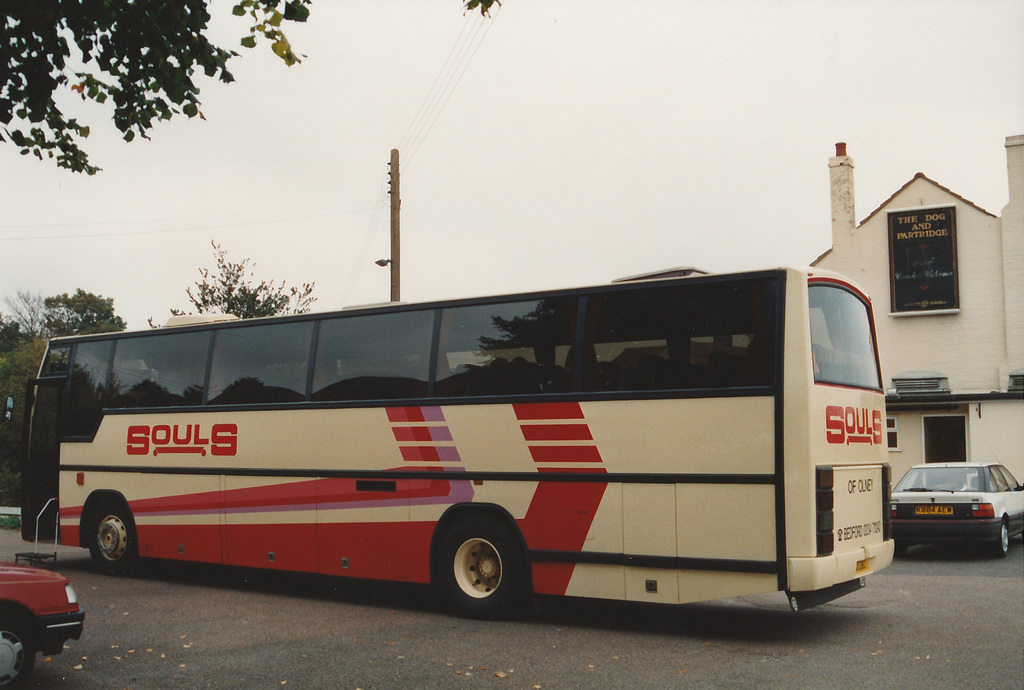 Soul Bros 50 DBD (E313 UUB) at the Dog & Partridge, Barton Mills - 19 Sep 1992 (180-11)