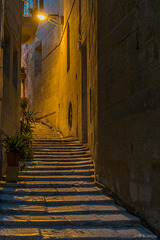 abends in den Gassen von Cottonera (© Buelipix)