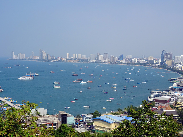 Pattaya harbour_Thailand