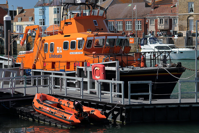 EOS 6D Peter Harriman 14 34 03 02794 WeymouthLifeboat dpp