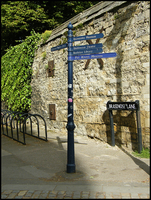 Brasenose Lane signpost
