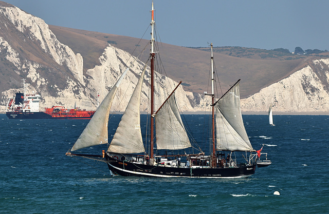 EOS R7 Peter Harriman 16 36 42 9270 moonfleet dpp