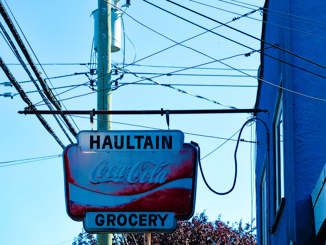 Haultain Grocery