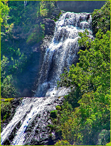 Reunion : grande cascata controluce