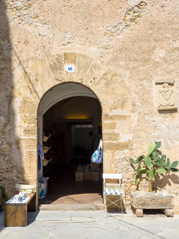 Mallorca, Pollença, The 365 Calvari steps .... and now go upstairs