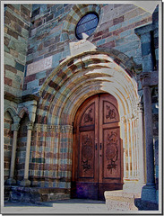 Una delle porte della Sacra di San Michele