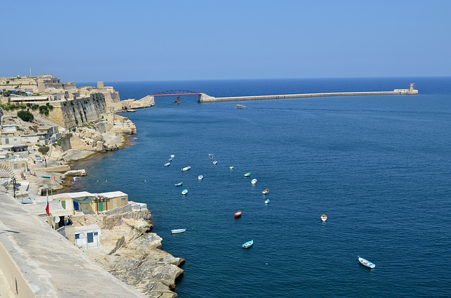 Malta, The Great Harbor Break Water