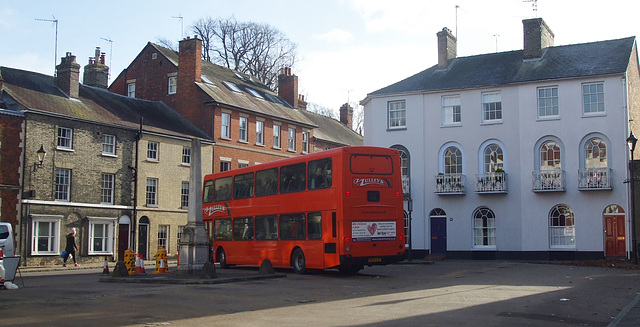 DSCF0403 Mulleys Motorways YN04 UJP in Bury St. Edmunds - 25 Nov 2017