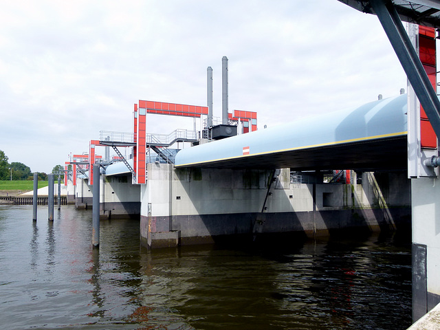 Hochwasser-Sperrwerk Billwerder Bucht