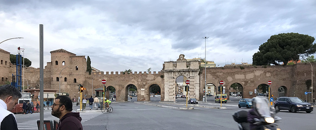 Porta San Giovanni