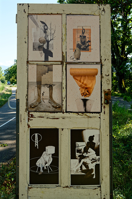 Passer par la porte-miroir. De Andra Panait Roumanie