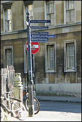 Magdalen Street signpost