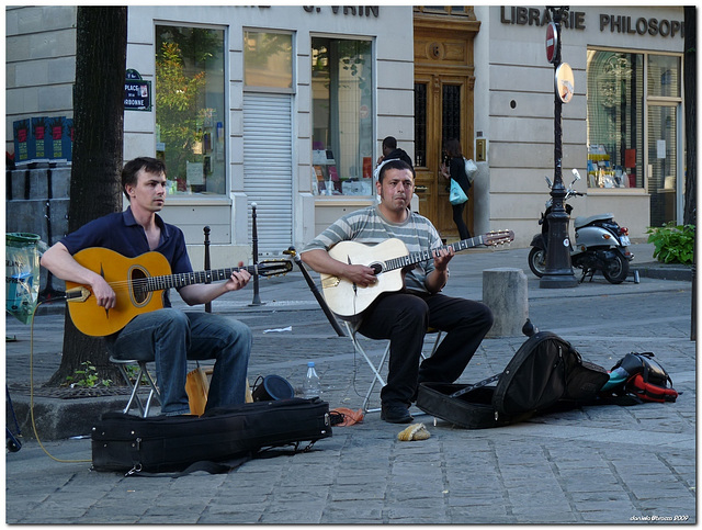 Paris- Place de la Sorbonne