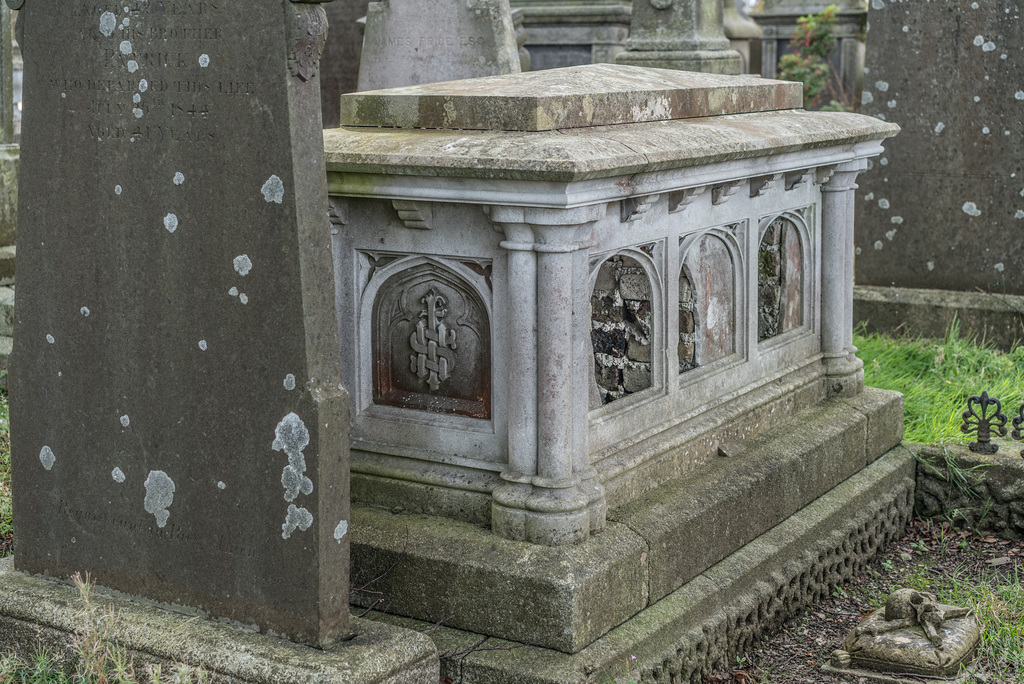 PHOTOGRAPHING OLD GRAVEYARDS CAN BE INTERESTING AND EDUCATIONAL [THIS TIME I USED A SONY SEL 55MM F1.8 FE LENS]-120195