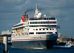 sortie du port de LORIENT (56)