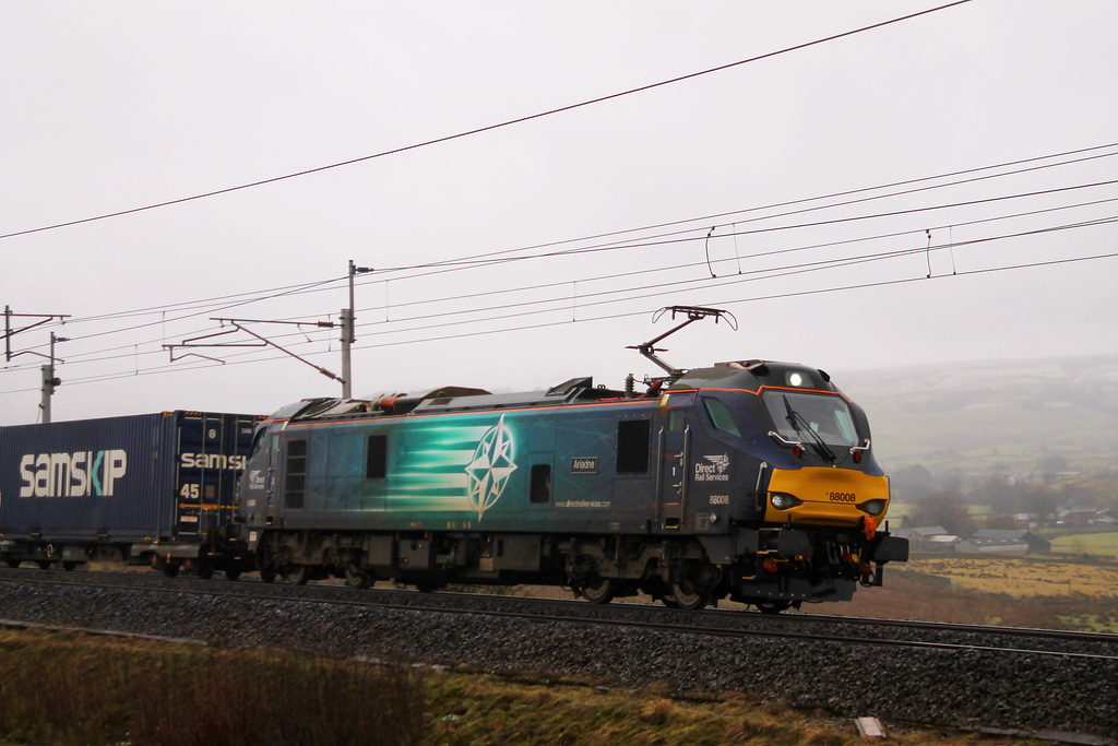 DRS class 88 88008 ARIADNE with 4S43 06:40 Daventry - Mossend at Scout Green 3rd February 2018