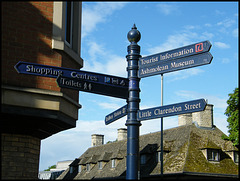 Worcester Street signpost