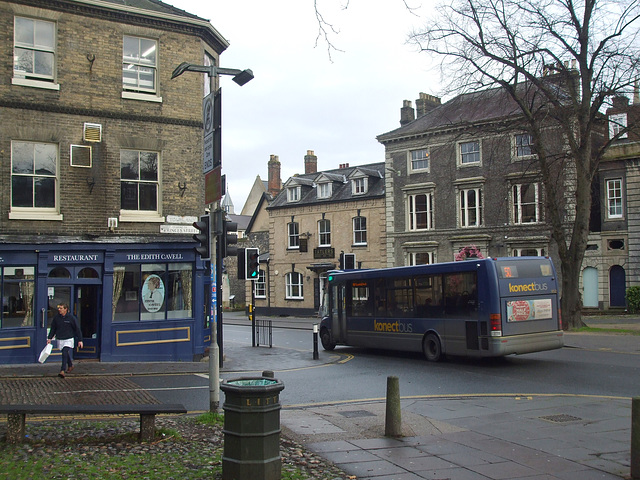 HBM: Konectbus 950 (AU07 KMM) in Norwich - 11 Jan 2019 (DSCF5833)