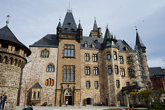 Das Hauptgebäude vom Burgplatz