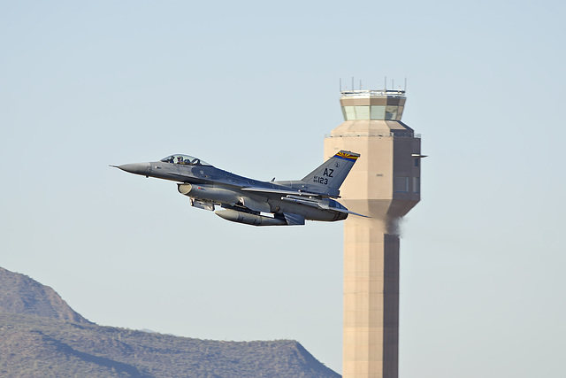 General Dynamics F-16C Fighting Falcon 89-0123