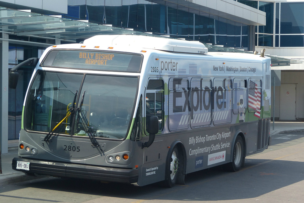 Billy Bishop Shuttle no. 2805 (1) - 12 July 2018