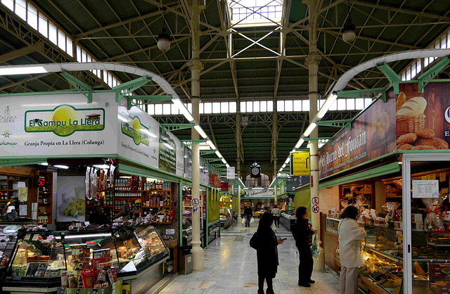 Oviedo - El Mercado del Fontán