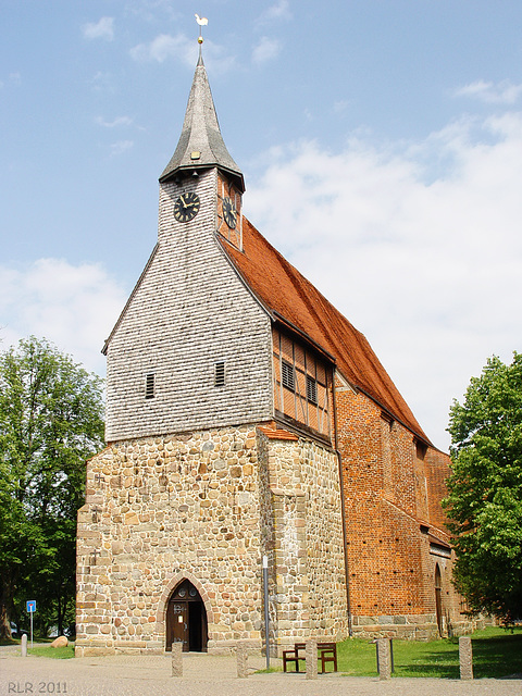 Zarrentin, Kirche