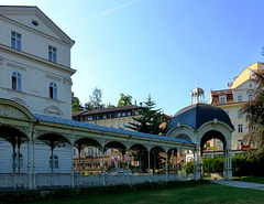 CZ - Karlovy Vary - Parkkolonnade