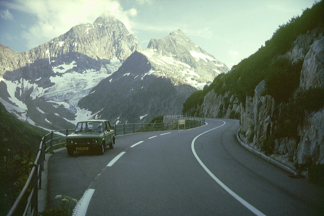 Sústen Pass  afdaling