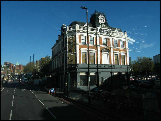 Archway Tavern