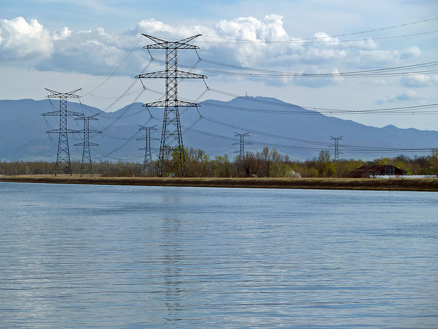 Energie unterwegs zu Kunden