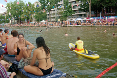 Baignade dans le canal Saint-Martin (5)