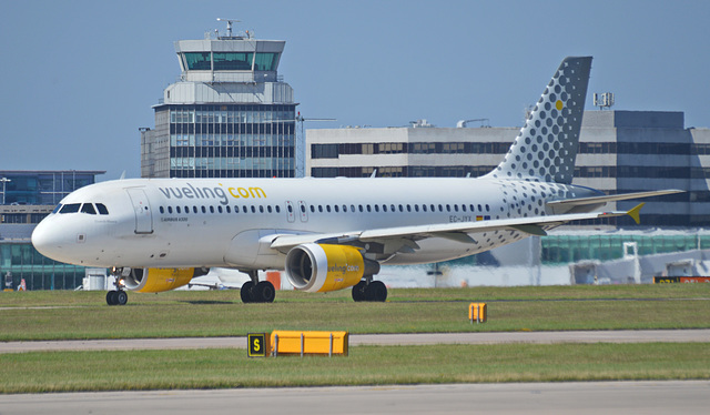 Vueling JYX