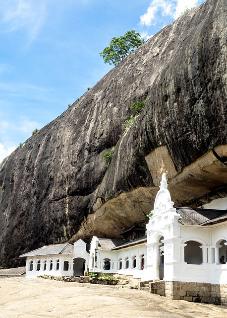 Sri Lanka tour - the fifth day, Dambulla cave temple, UNESCO World Heritage