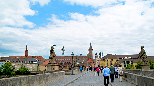 Alte Mainbrücke in Würzburg