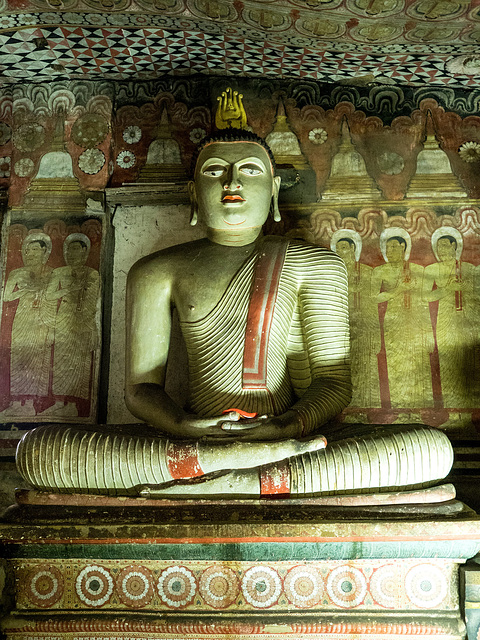 Sri Lanka tour - the fifth day, Dambulla cave temple, UNESCO World Heritage