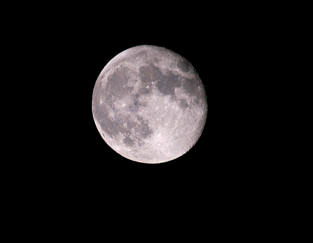 Lune (Nuit du 8 Avril 2020)