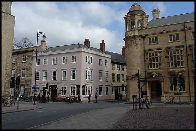 Kings Arms  and Indian Institute