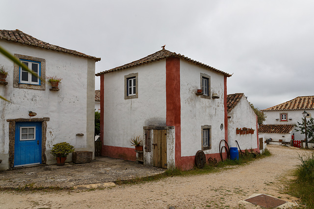 Mata Pequena, Portugal