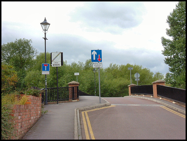 Frenchay Road signage clutter