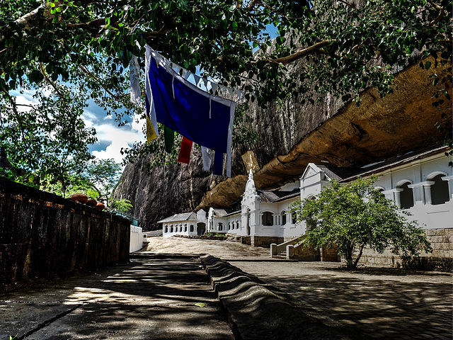 Sri Lanka tour - the fifth day, Dambulla cave temple, UNESCO World Heritage