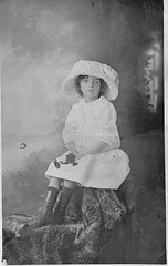 Edith L R Everett - c1912