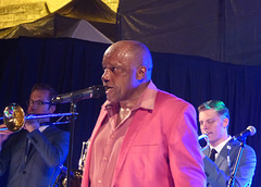 Saint-Paul-Trois-Châteaux - Sonny Knight and the Lakers