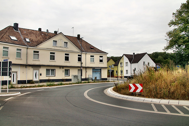 Carl-Duisberg-Straße, Kreisverkehr (Marl-Hüls) / 27.08.2022