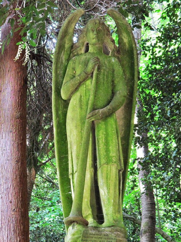 highgate west cemetery. london