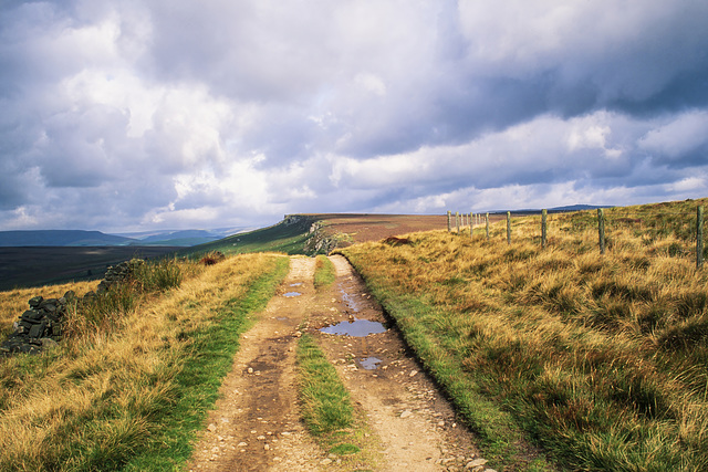 Stanage Edge Ahead