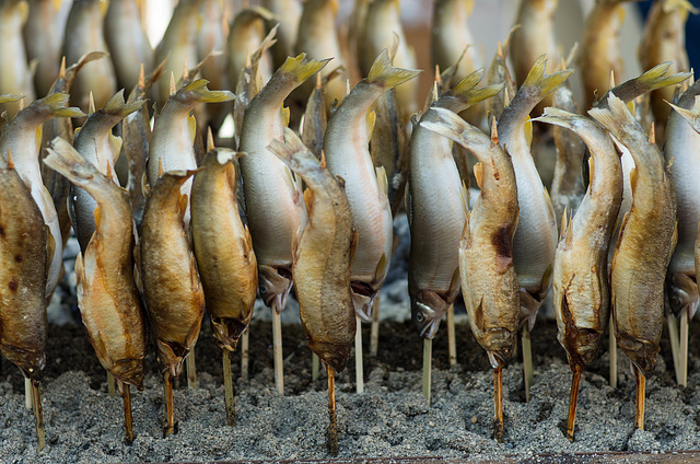 Broiling sweetfish