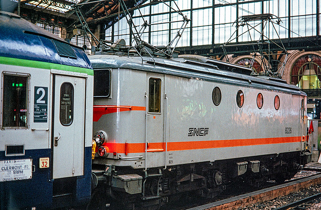 900000 Paris-Lyon BB8226